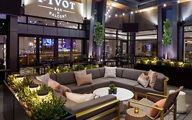 Hyatt House Indianapolis Downtown